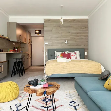 A Chic Lakeside Dig - Alexandra דירה *