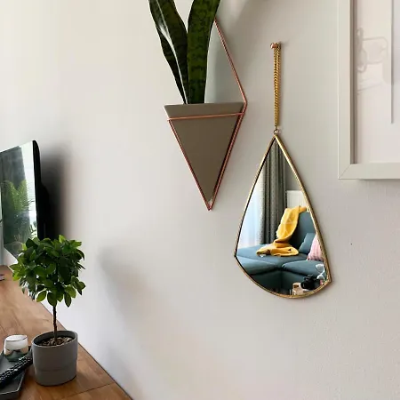 דירה A Chic Lakeside Dig - Alexandra *