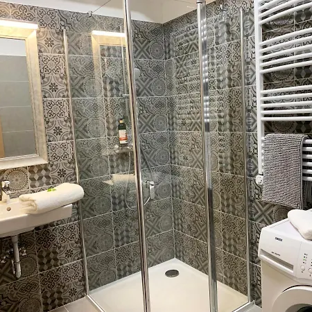 A Chic Lakeside Dig - Alexandra דירה Fonyód