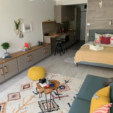 A Chic Lakeside Dig - Alexandra * Fonyód